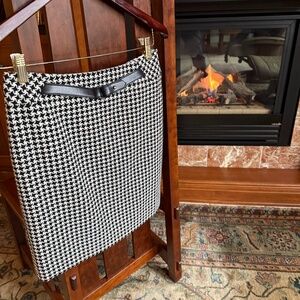 Ann Taylor Skirt,  Wool Blend Houndstooth Pencil Skirt Black Ivory  2 Petite